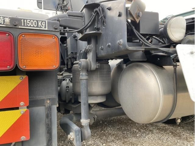 MITSUBISHI FUSOU SUPER GREAT 2016