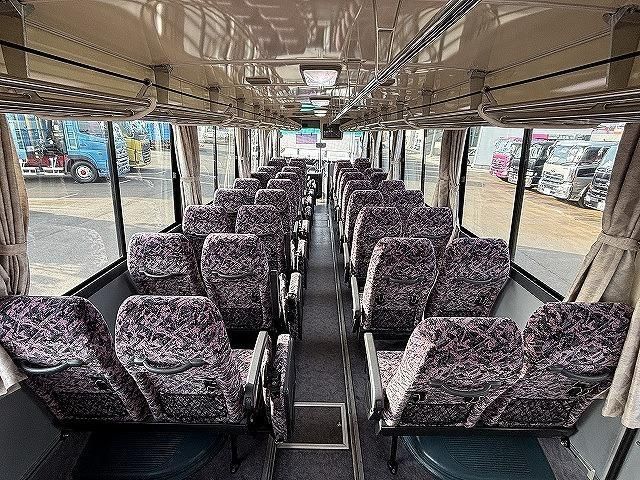 HINO Blue Ribbon 2004