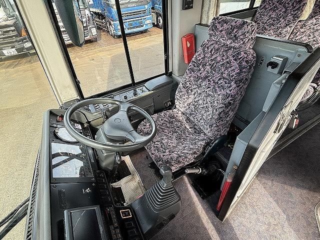 HINO Blue Ribbon 2004