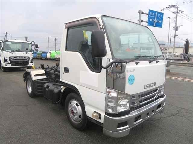 ISUZU ELF 2011