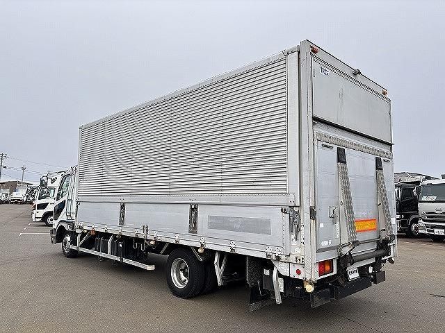 MITSUBISHI FUSOU FIGHTER 2005