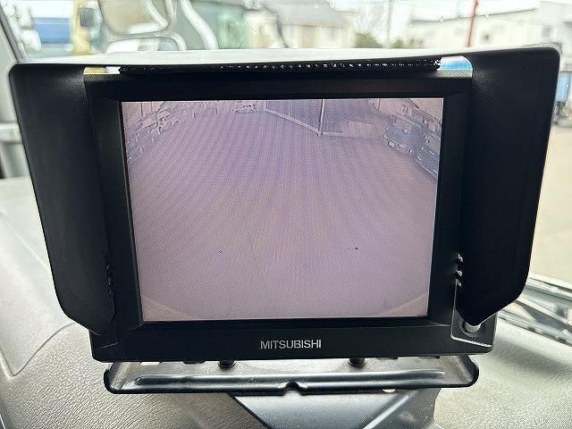 MITSUBISHI FUSOU FIGHTER 2005