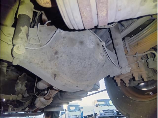 MITSUBISHI CANTER 2014