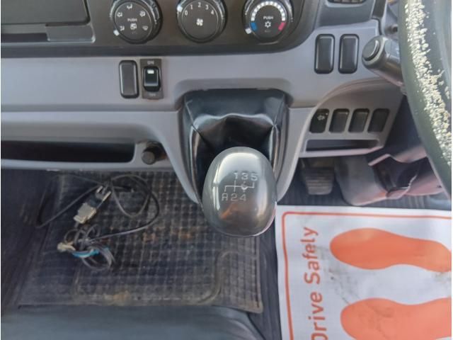 MITSUBISHI CANTER 2014