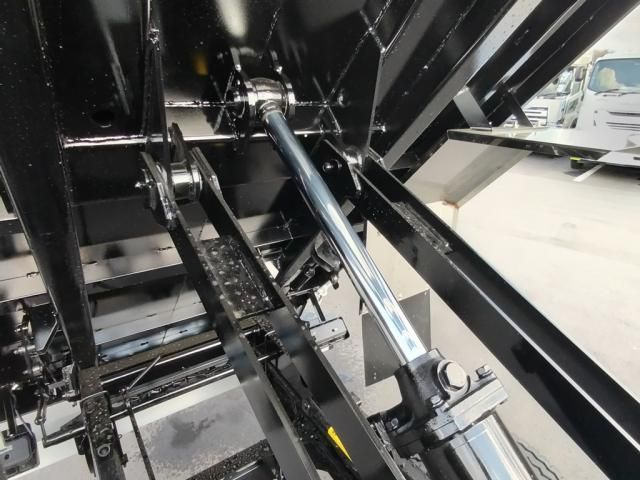 MITSUBISHI FUSOU FIGHTER 2025