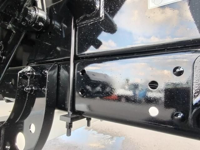 MITSUBISHI FUSOU FIGHTER 2025