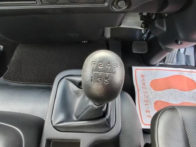 MITSUBISHI FUSOU FIGHTER 2025