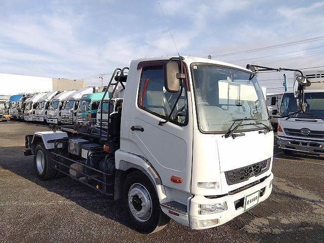 MITSUBISHI FUSOU FIGHTER 2015