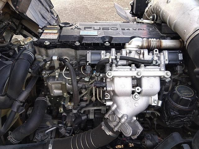 MITSUBISHI FUSOU FIGHTER 2015