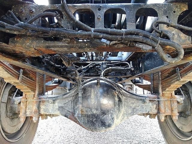 MITSUBISHI FUSOU FIGHTER 2015