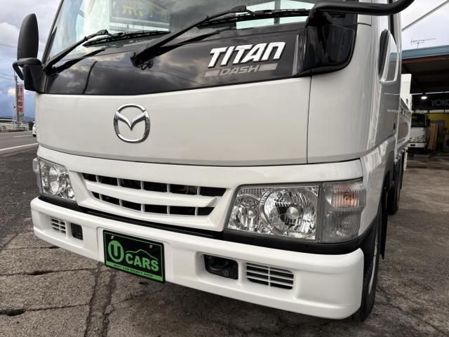 MAZDA TITAN 2010