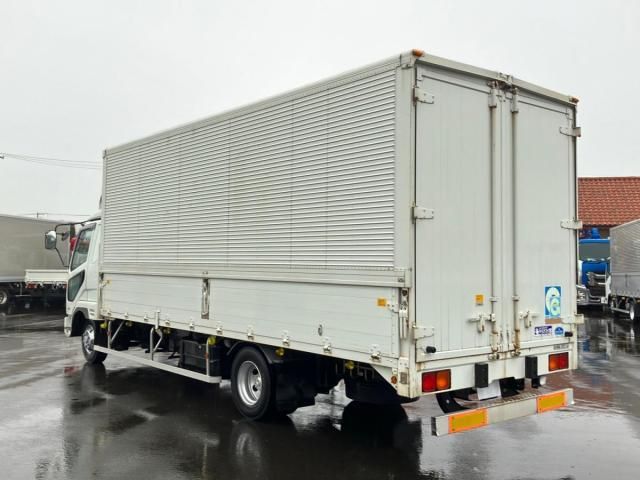 MITSUBISHI FUSOU FIGHTER 2008