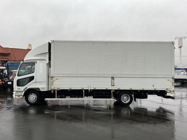 MITSUBISHI FUSOU FIGHTER 2008