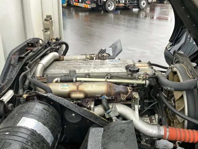 MITSUBISHI FUSOU FIGHTER 2008