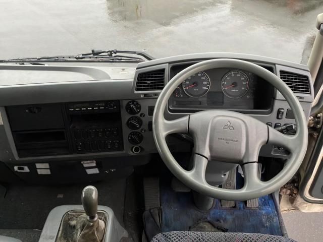 MITSUBISHI FUSOU FIGHTER 2008