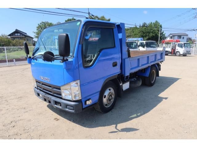 ISUZU ELF 2012