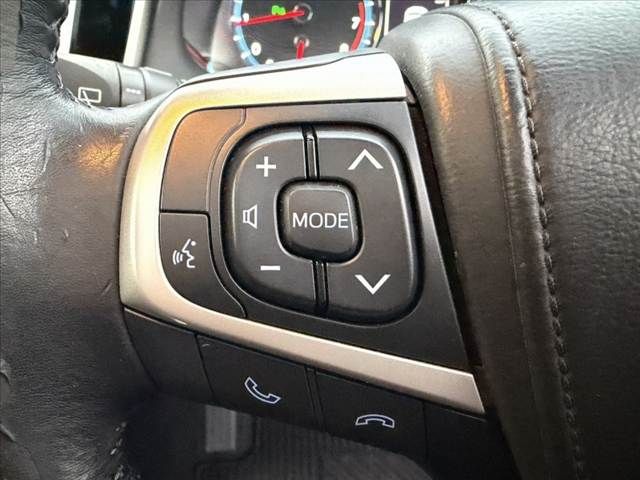 TOYOTA HARRIER 2WD 2014