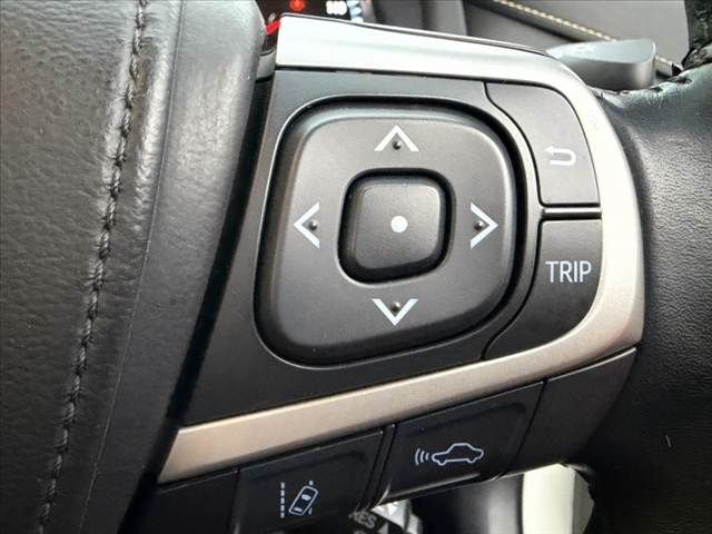 TOYOTA HARRIER 2WD 2014