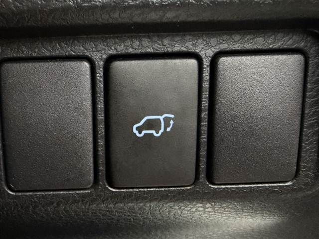 TOYOTA HARRIER 2WD 2014