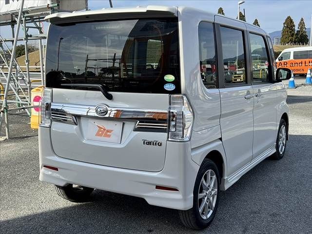 DAIHATSU TANTO CUSTOM 2015
