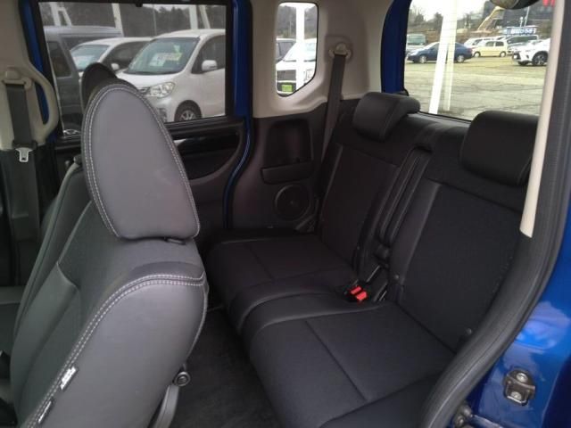 HONDA N BOX CUSTOM 4WD 2015