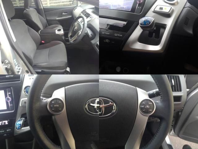TOYOTA PRIUS Alpha 2014