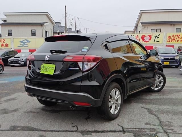 HONDA VEZEL HYBRID 2017