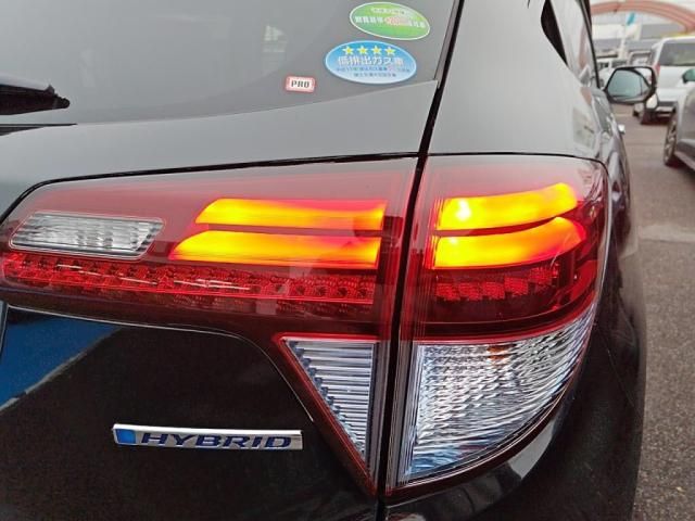 HONDA VEZEL HYBRID 2017