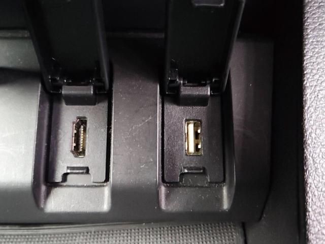 HONDA VEZEL HYBRID 2017