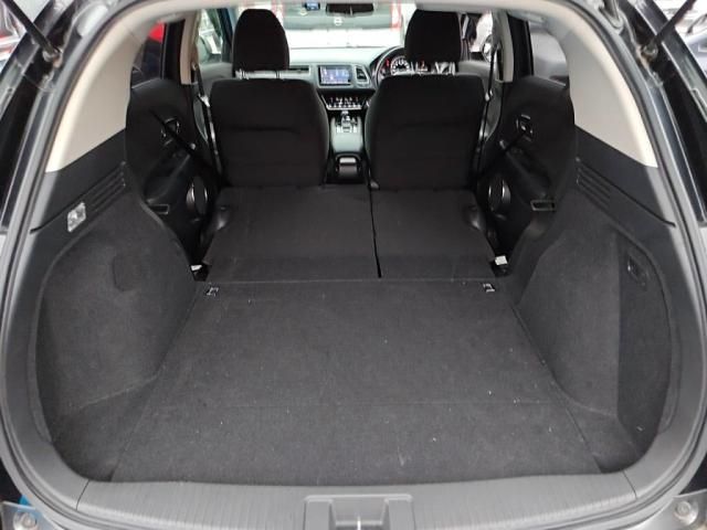 HONDA VEZEL HYBRID 2017