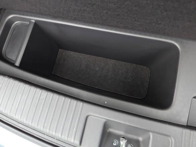 HONDA VEZEL HYBRID 2017