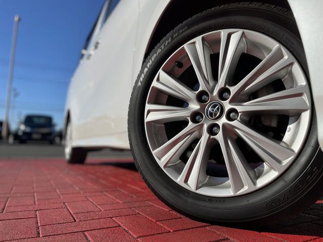 TOYOTA ALPHARD 4WD 2020