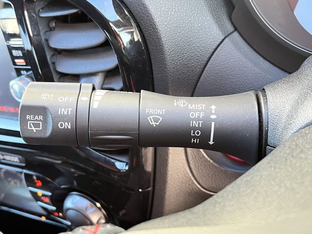 NISSAN JUKE 4WD 2016