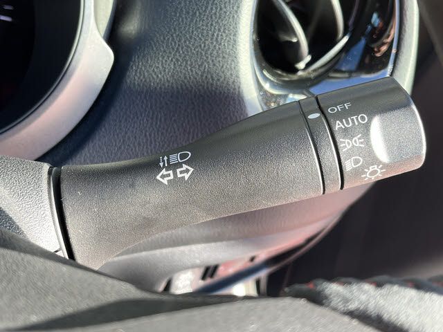 NISSAN JUKE 4WD 2016