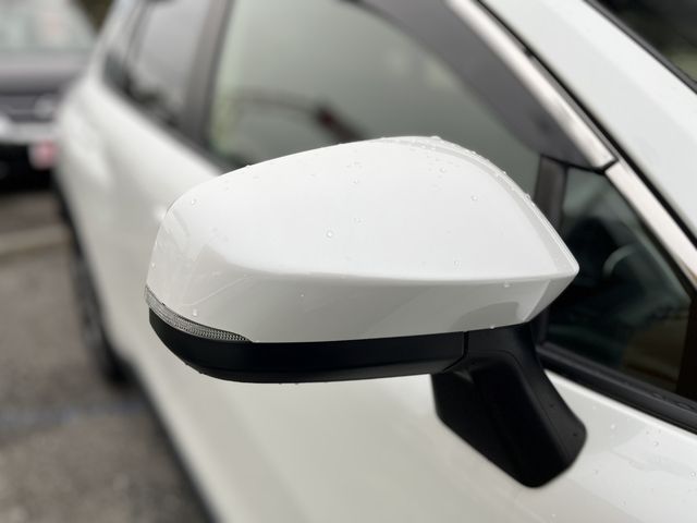 TOYOTA COROLLA CROSS HYBRID 2023