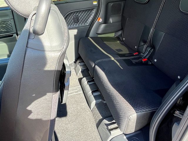 DAIHATSU TANTO CUSTOM 2021