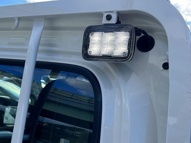 DAIHATSU HIJET truck 2022