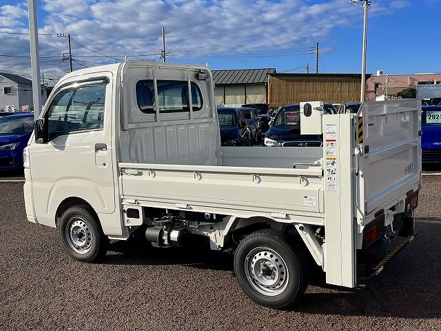 DAIHATSU HIJET truck 2022