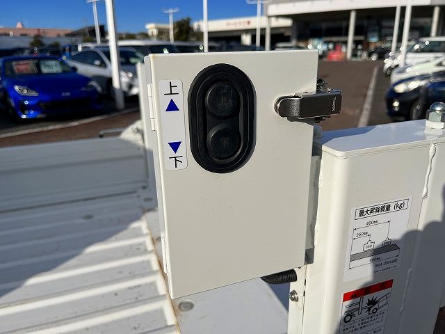 DAIHATSU HIJET truck 2022