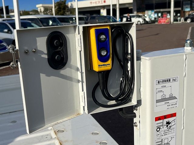 DAIHATSU HIJET truck 2022