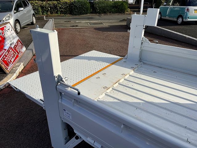 DAIHATSU HIJET truck 2022