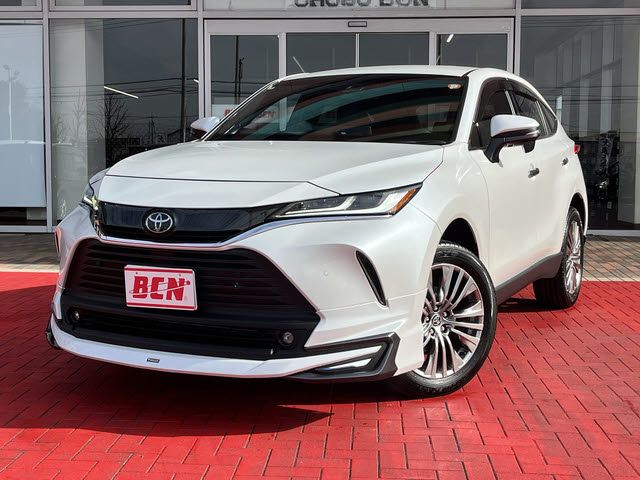 TOYOTA HARRIER 2WD 2024