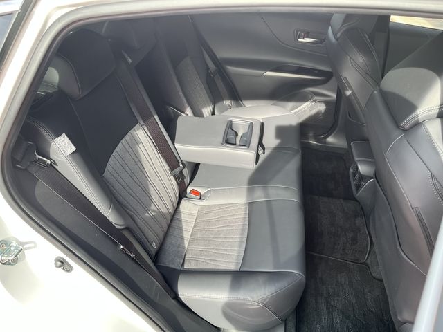 TOYOTA HARRIER 2WD 2024