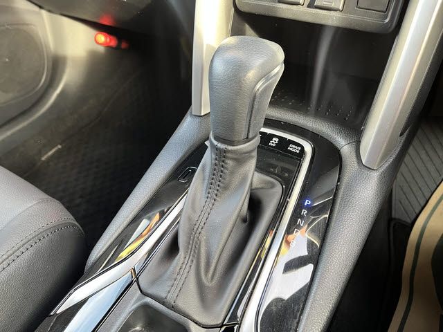 TOYOTA COROLLA CROSS HYBRID 2023