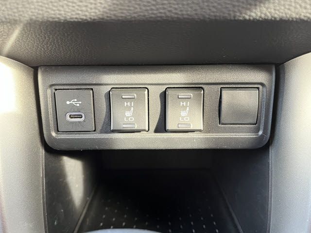 TOYOTA COROLLA CROSS HYBRID 2023