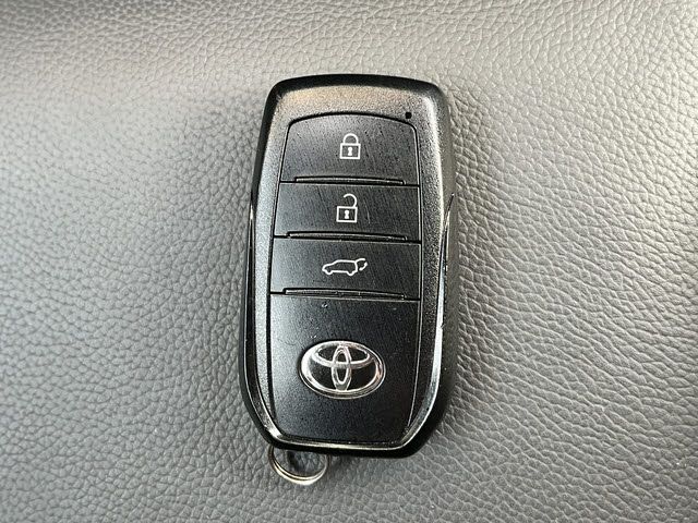 TOYOTA COROLLA CROSS HYBRID 2023