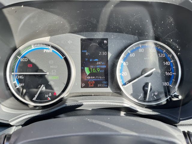 TOYOTA VOXY HYBRID 2024