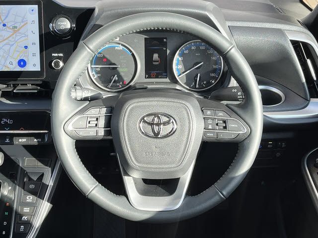 TOYOTA VOXY HYBRID 2024