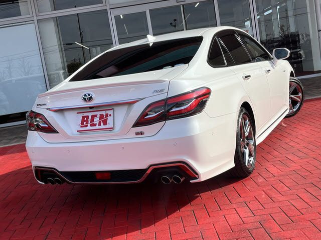 TOYOTA CROWN sedan hybrid 2019