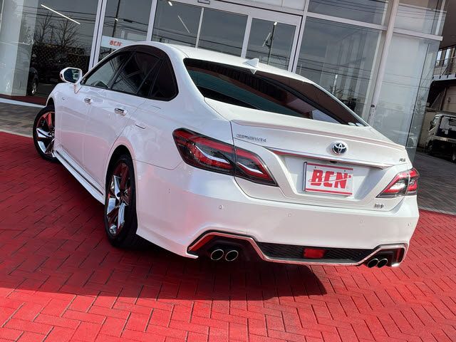 TOYOTA CROWN sedan hybrid 2019